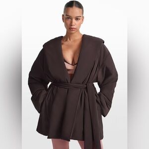 NikeSKIMS Woven Nylon Women's Wrap Coat - Size S